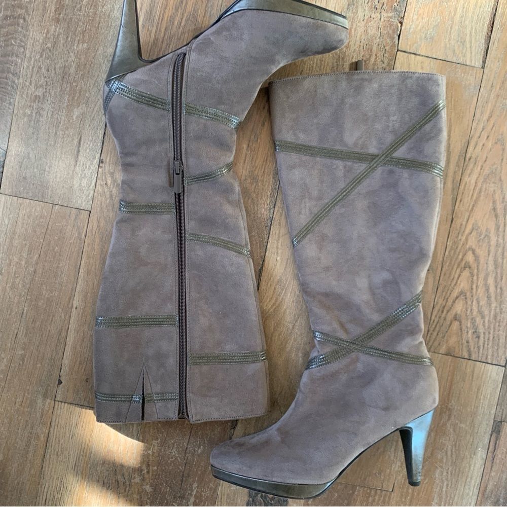 Impo Sport Grey Faux Suede Turner Tall Heeled Knee high Boots Size 8.5